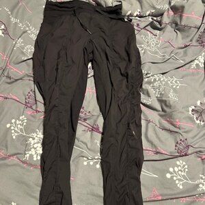 Lululemon Street to studio pants size 6